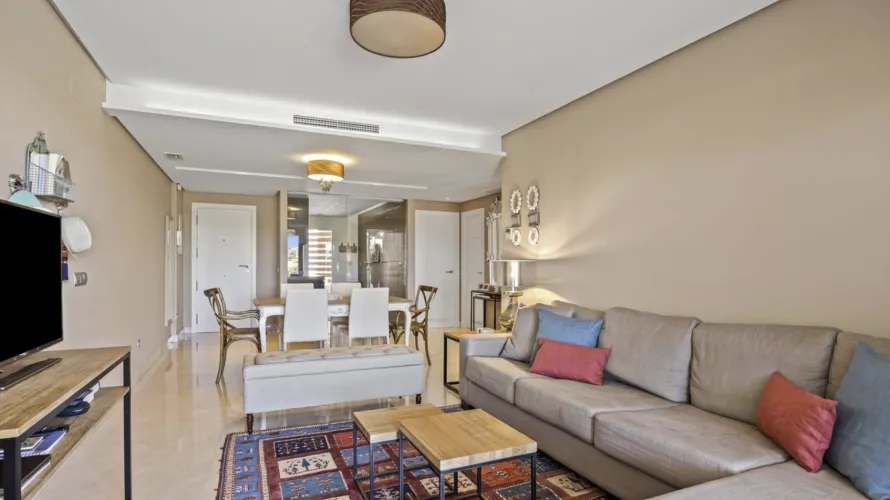 3 bedrooms apartment for sale , Benahavis, Spain No. 766 № 12