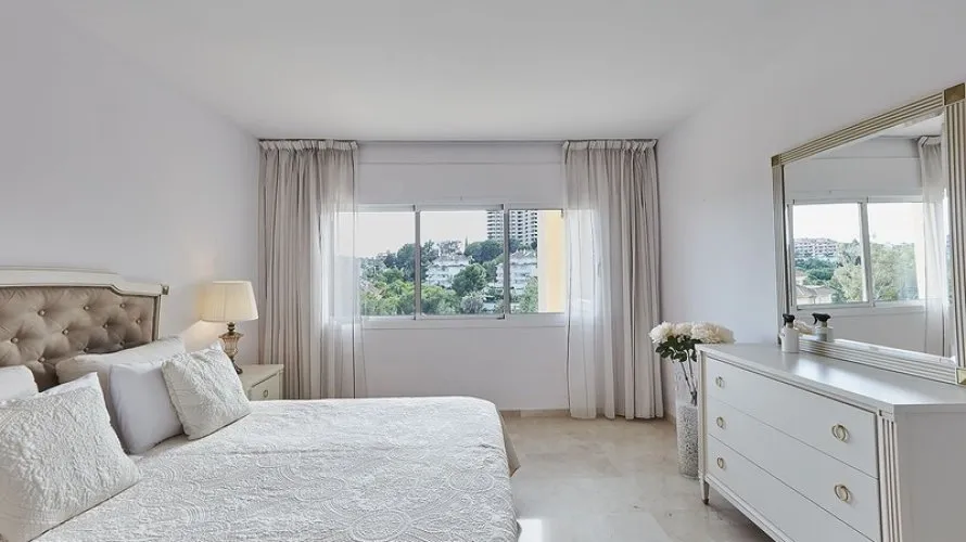 2 bedrooms apartment for sale , Marbella, Spain No. 716 № 16