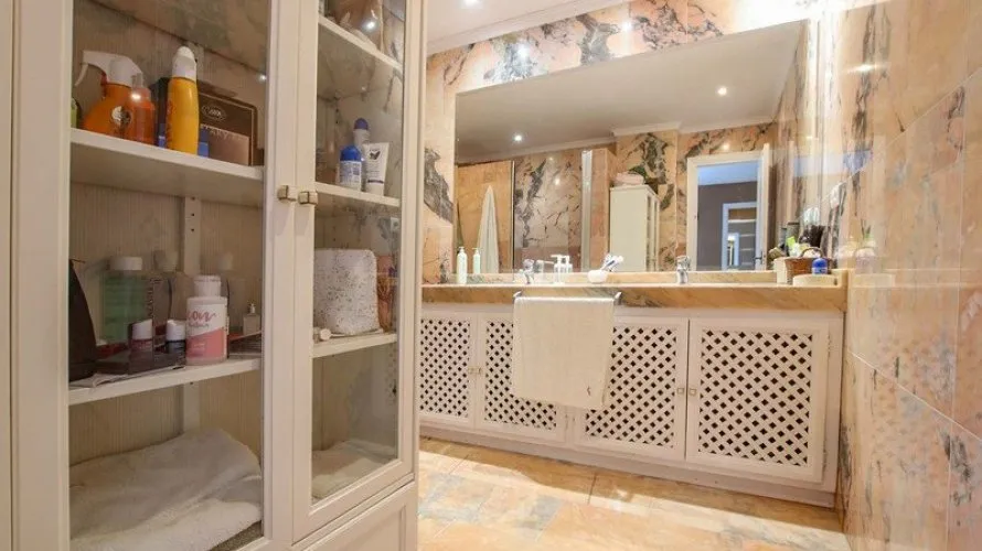 3 bedrooms apartment for sale , Nueva Andalucia, Spain No. 323 № 7