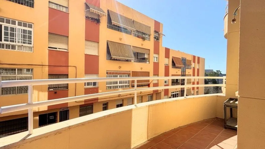 3 bedrooms apartment for sale , Marbella, Spain No. 577 № 5