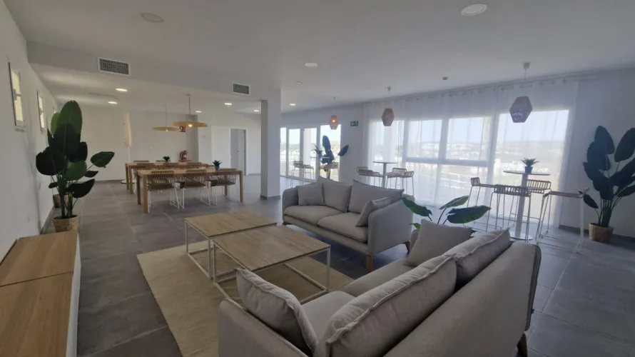 2 bedrooms apartment for sale , Estepona, Spain No. 777 № 4