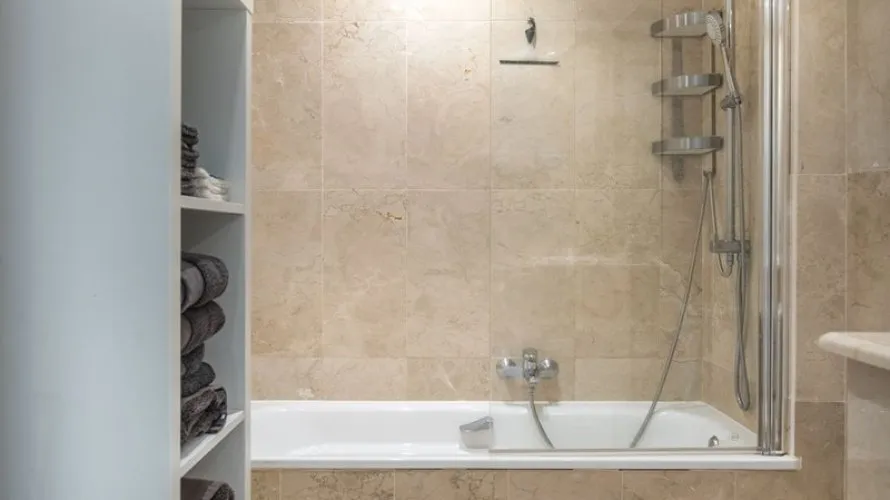 3 bedrooms apartment for sale , Nueva Andalucia, Spain No. 301 № 10