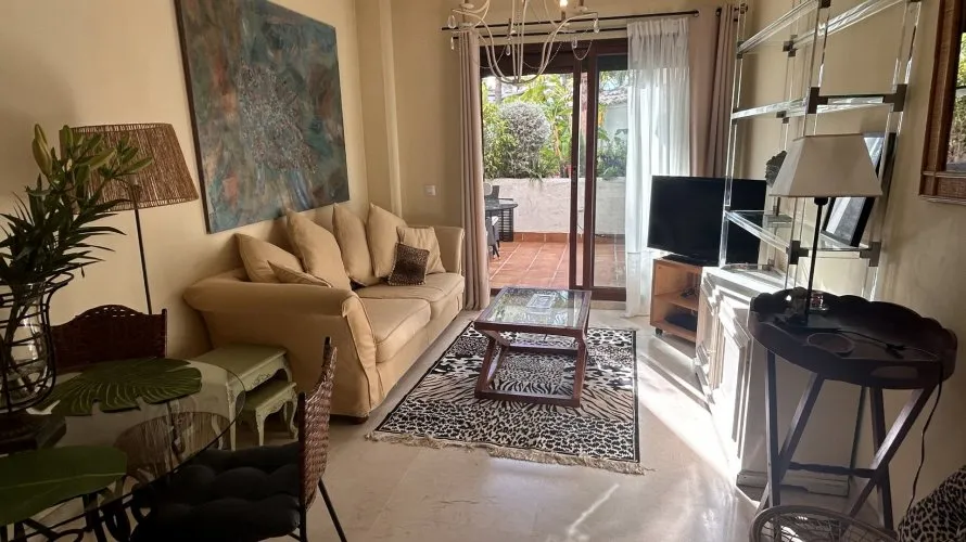 1 bedroom apartment for sale , Estepona, Spain No. 815 № 12