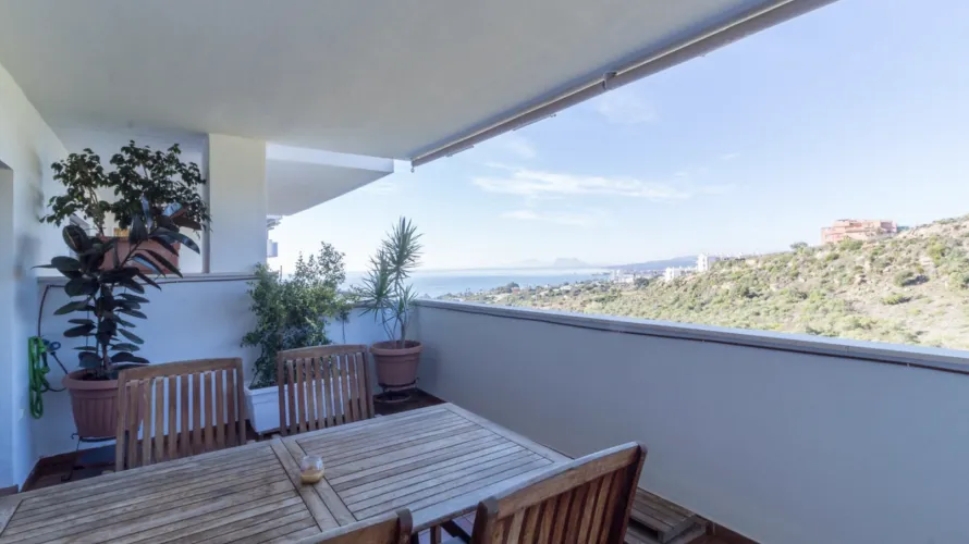 2 bedrooms apartment for sale , Manilva, Spain No. 467 № 15