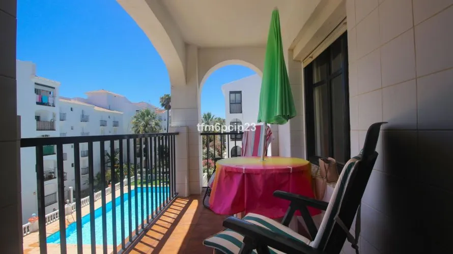 3 bedrooms apartment for sale , Manilva, Spain No. 658 № 17