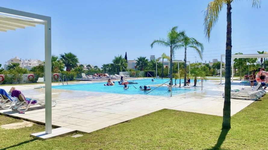 3 bedrooms apartment for sale , Estepona, Spain No. 780 № 7