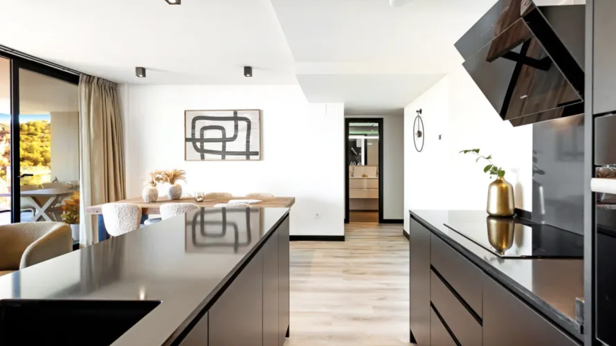 4 bedrooms apartment for sale , Mijas Costa, Spain No. 353 № 19