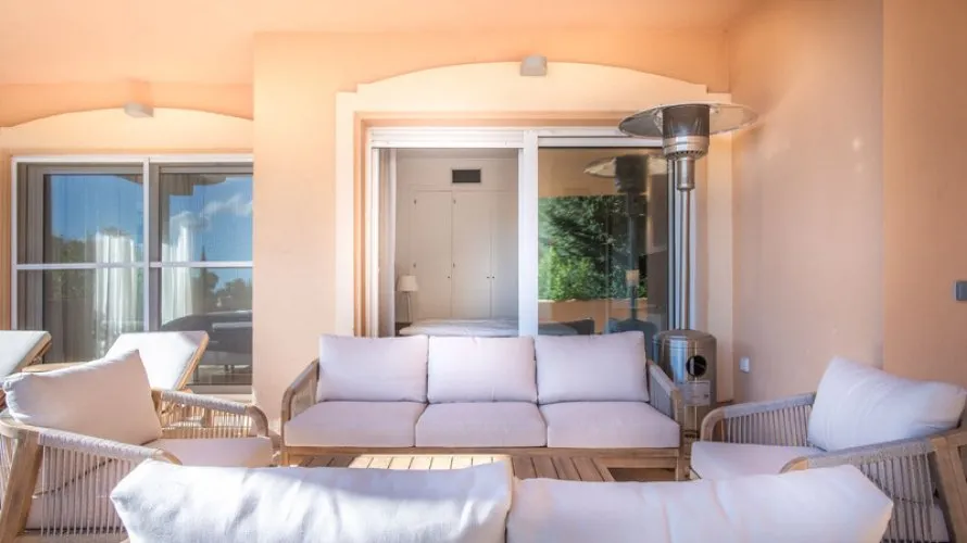 3 bedrooms apartment for sale , Nueva Andalucia, Spain No. 301 № 12