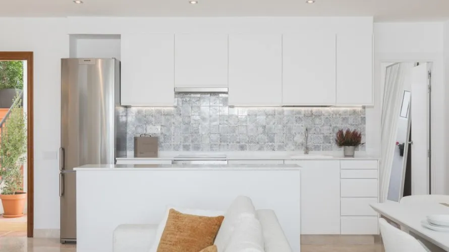 2 bedrooms apartment for sale , Benahavis, Spain No. 290 № 2