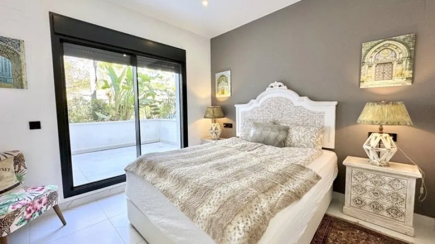 3 bedrooms apartment for sale , Estepona, Spain No. 710 № 12