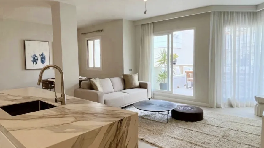 3 bedrooms apartment for sale , Marbella, Spain No. 581 № 1