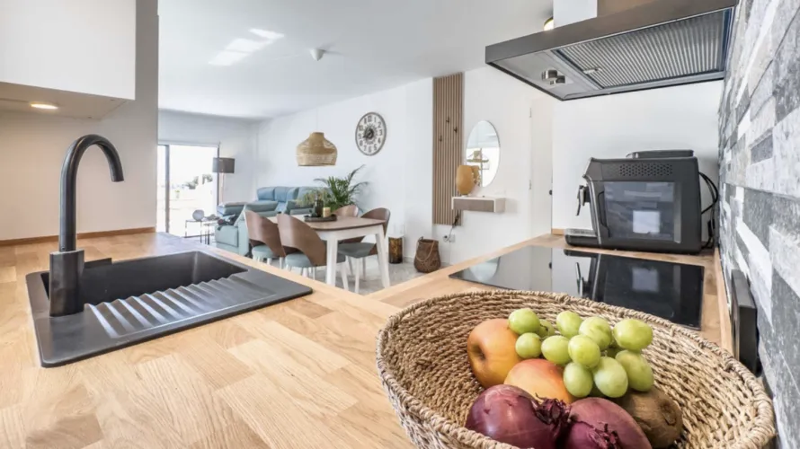 2 bedrooms apartment for sale , Mijas Costa, Spain No. 633 № 12