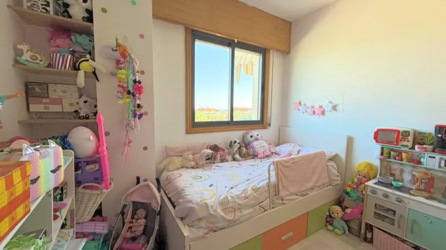 3 bedrooms apartment for sale , Manilva, Spain No. 576 № 2