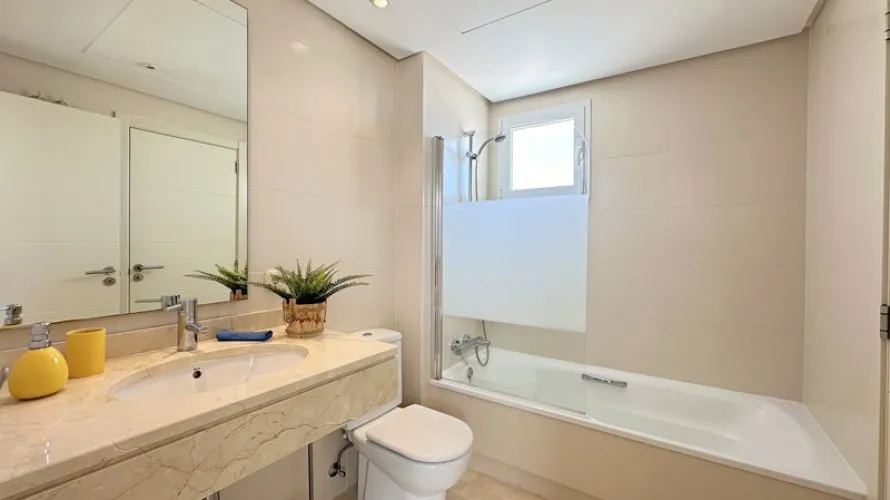 2 bedrooms penthouse for sale , Casares, Spain No. 555 № 13