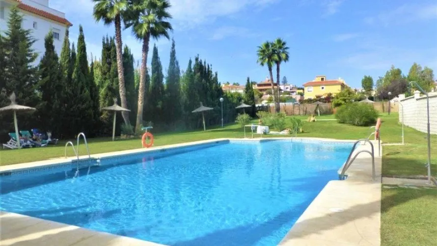 3 bedrooms apartment for sale , Manilva, Spain No. 576 № 16