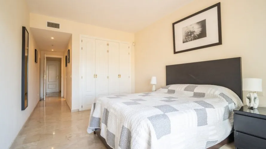 2 bedrooms apartment for sale , Estepona, Spain No. 483 № 19