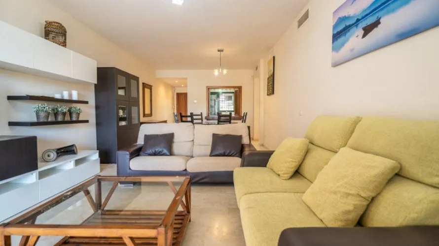 2 bedrooms apartment for sale , Estepona, Spain No. 483 № 5