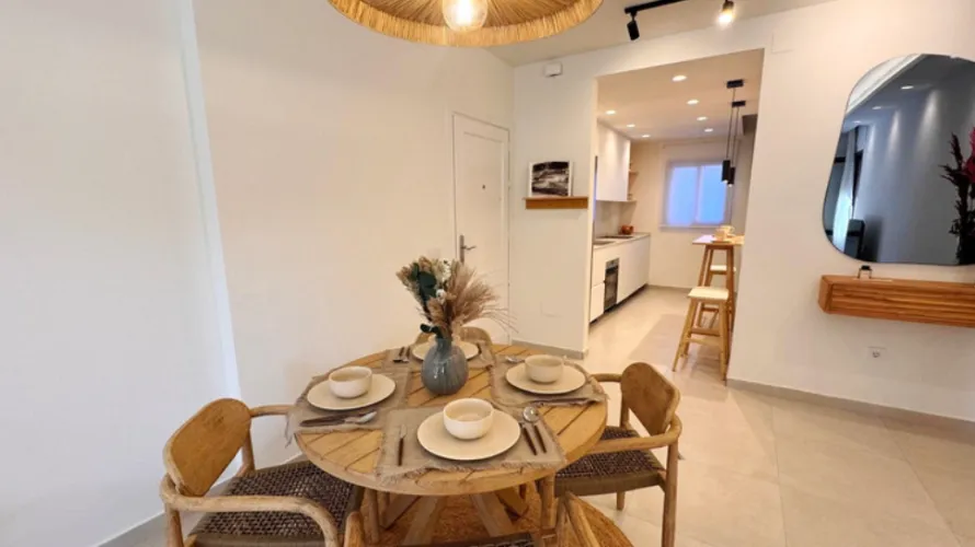 2 bedrooms apartment for sale , Cortes (San Pedro De Alcantara), Spain No. 606 № 2