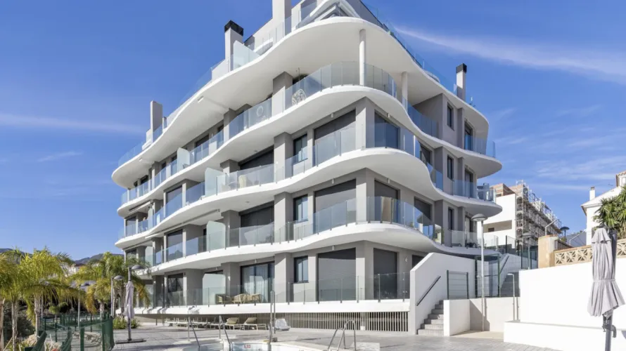 3 bedrooms apartment for sale , Torremolinos, Spain No. 689 № 18