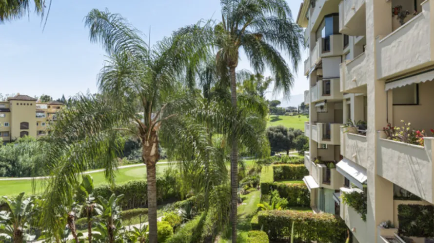 2 bedrooms apartment for sale , Cortes (San Pedro De Alcantara), Spain No. 790 № 9