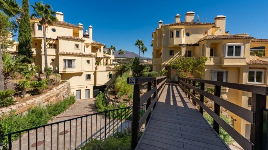 2 bedrooms apartment for sale , Casares, Spain No. 413 № 15