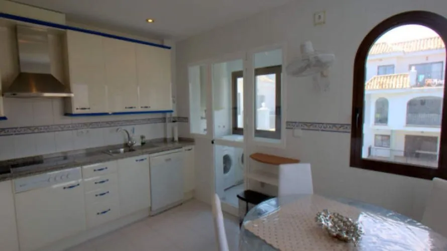 2 bedrooms penthouse for sale , Manilva, Spain No. 552 № 7