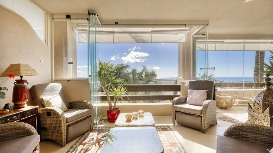 2 bedrooms apartment for sale , Estepona, Spain No. 653 № 10