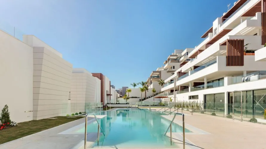 2 bedrooms apartment for sale , Estepona, Spain No. 296 № 19