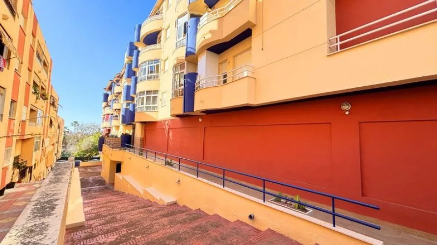 3 bedrooms apartment for sale , Marbella, Spain No. 577 № 25