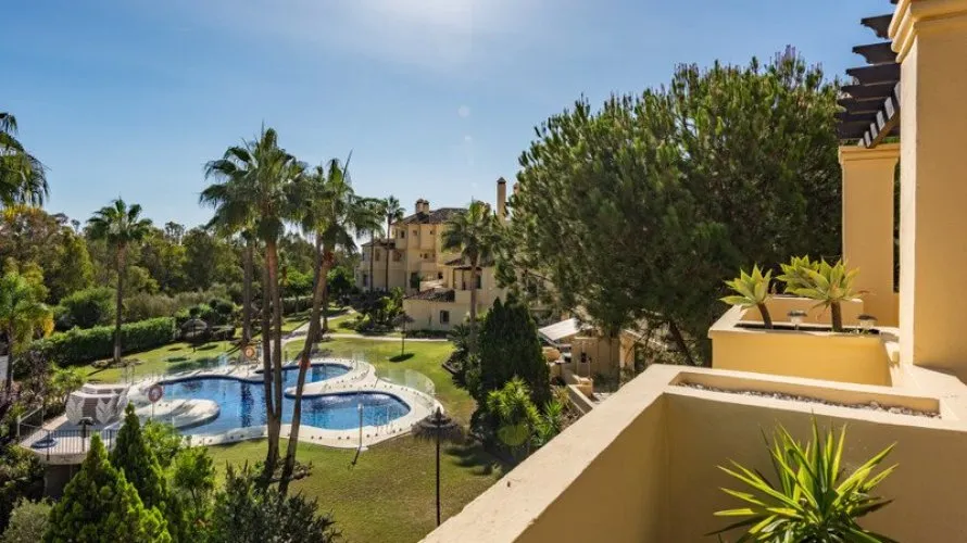 2 bedrooms apartment for sale , Casares, Spain No. 413 № 12