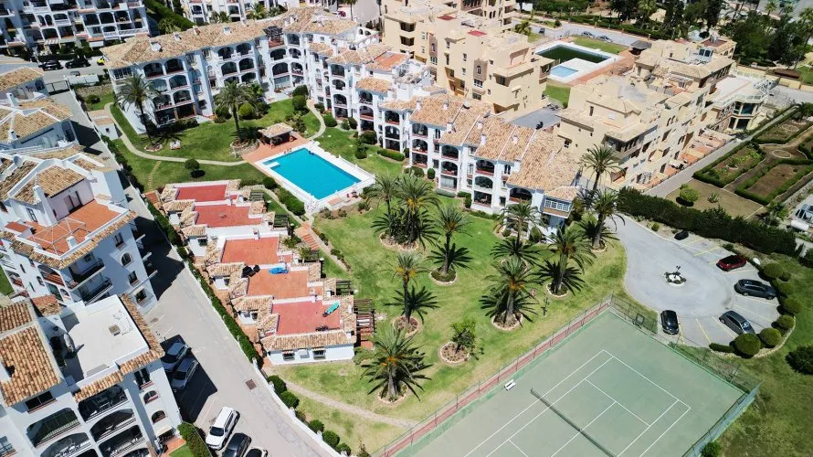 2 bedrooms apartment for sale , Mijas Costa, Spain No. 679 № 11