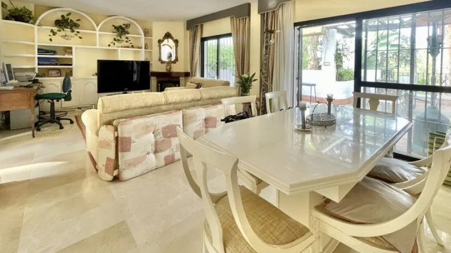 2 bedrooms duplex for sale , Marbella, Spain No. 613 № 12