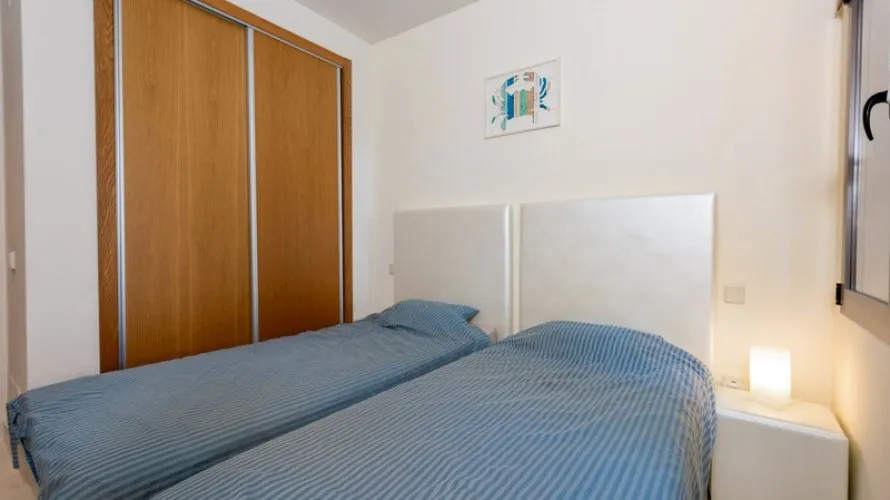 2 bedrooms apartment for sale , Estepona, Spain No. 338 № 13