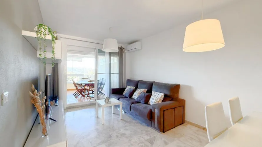 2 bedrooms apartment for sale , Casares, Spain No. 571 № 3