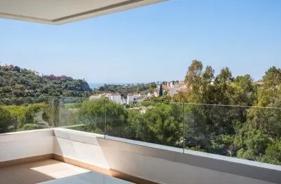 3 bedrooms penthouse for sale , Benahavis, Spain No. 675