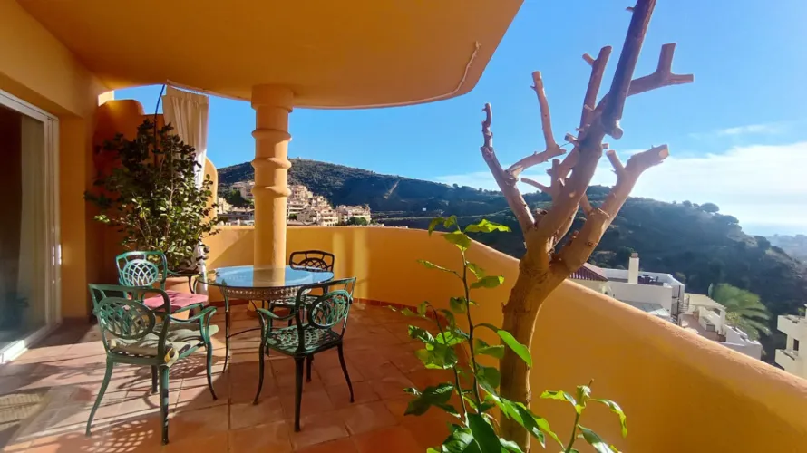 3 bedrooms duplex for sale , Mijas Costa, Spain No. 738 № 4