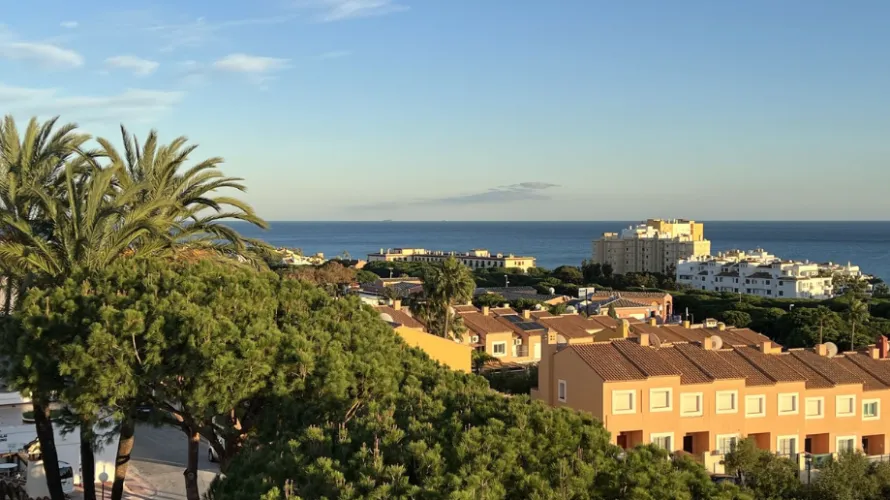 2 bedrooms apartment for sale , Mijas Costa, Spain No. 743 № 3