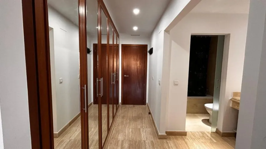 2 bedrooms apartment for sale , Estepona, Spain No. 425 № 1