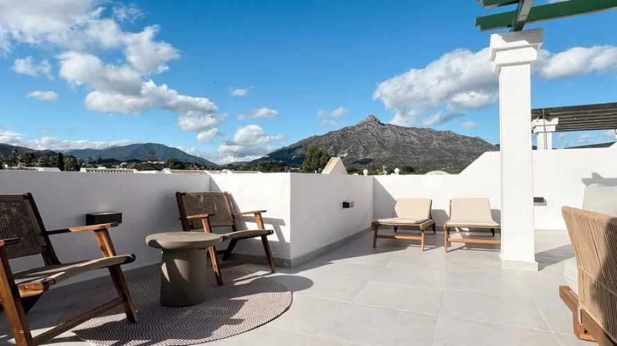 3 bedrooms duplex for sale , Nueva Andalucia, Spain No. 711 № 21