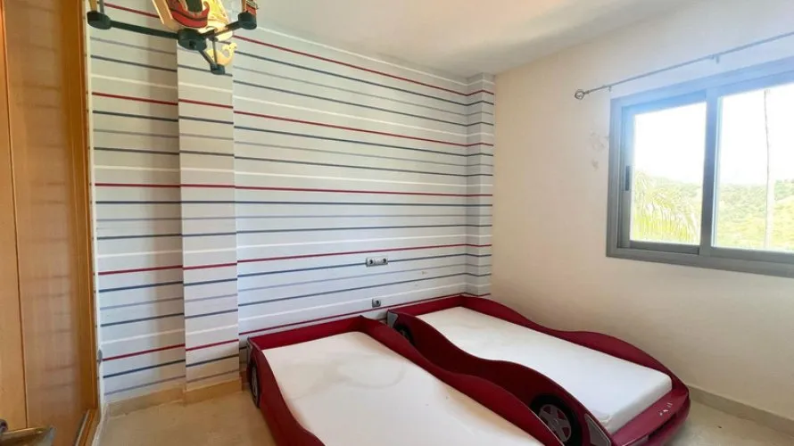 4 bedrooms duplex for sale , Estepona, Spain No. 640