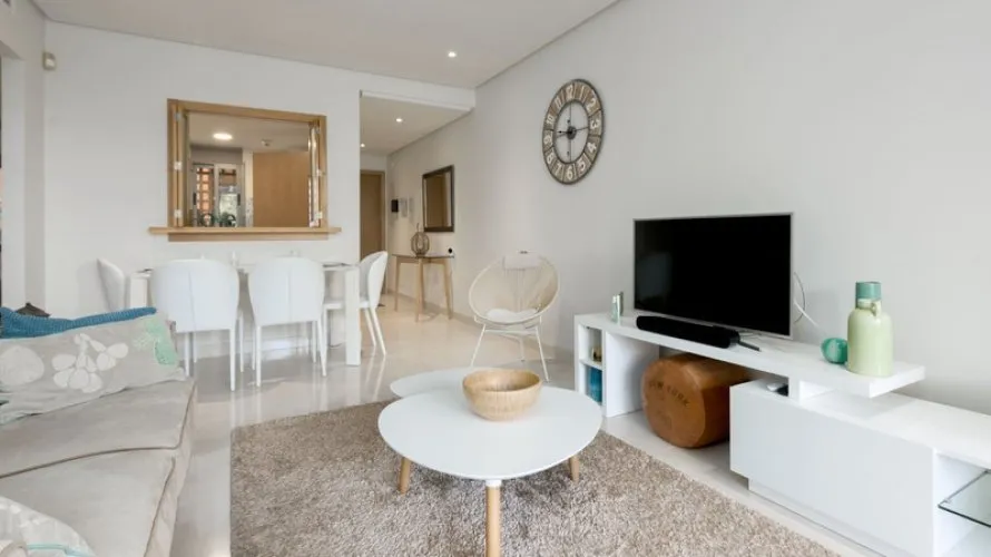 2 bedrooms apartment for sale , Estepona, Spain No. 338 № 3