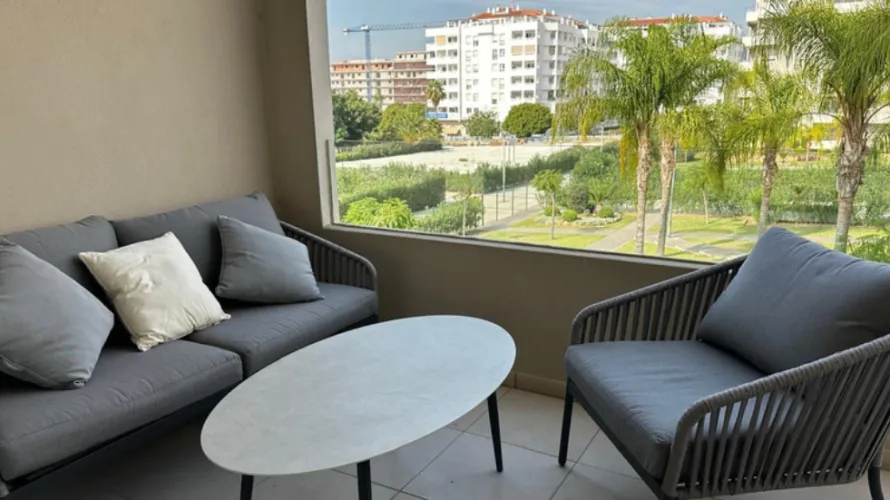 3 bedrooms apartment for sale , Nueva Andalucia, Spain No. 661 № 1