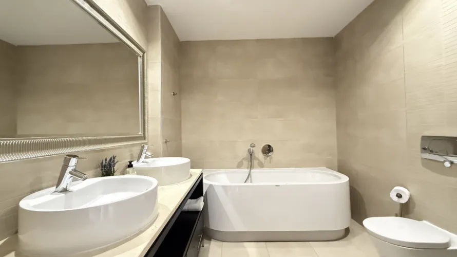 2 bedrooms apartment for sale , Marbella, Spain No. 538 № 5