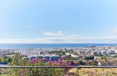 3 bedrooms apartment for sale , Estepona, Spain No. 710