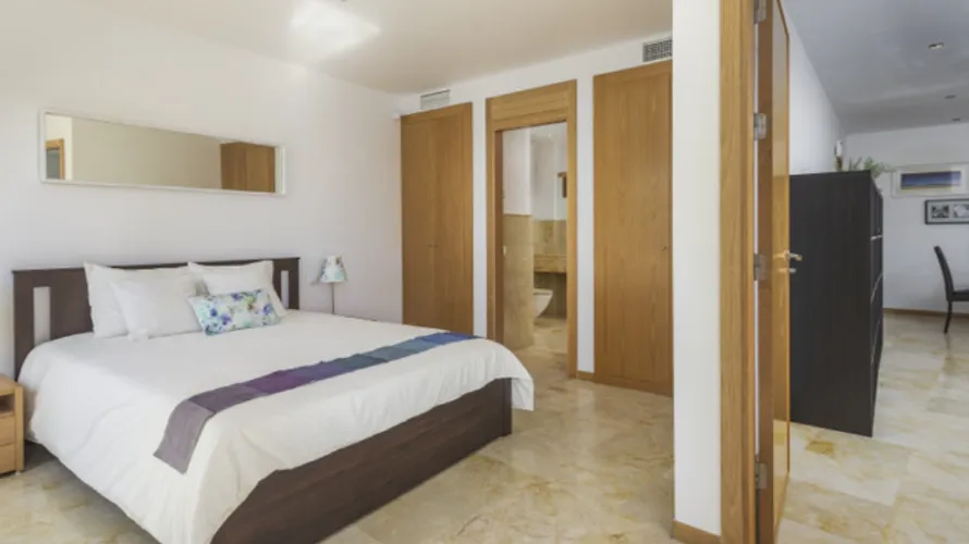 3 bedrooms apartment for sale , Marbella, Spain No. 386 № 15