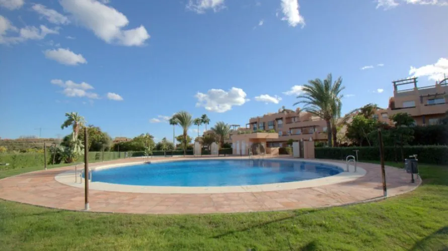 3 bedrooms apartment for sale , Casares, Spain No. 551 № 13