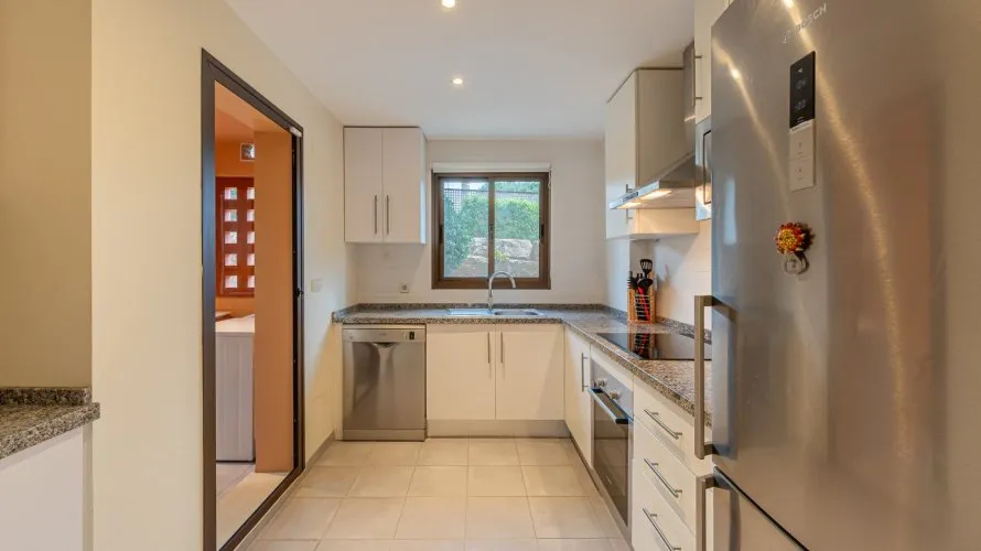 2 bedrooms apartment for sale , Casares, Spain No. 304 № 9