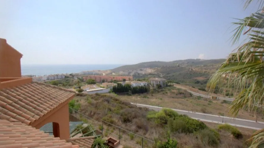 3 bedrooms penthouse for sale , Manilva, Spain No. 506 № 25
