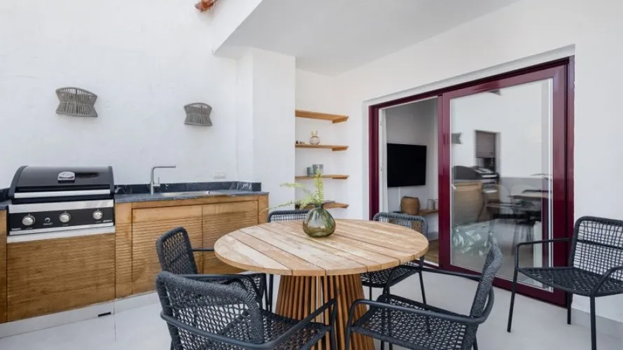 3 bedrooms apartment for sale , Nueva Andalucia, Spain No. 724 № 17