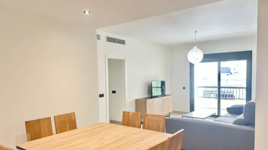 2 bedrooms apartment for sale , Cortes (San Pedro De Alcantara), Spain No. 698 № 5